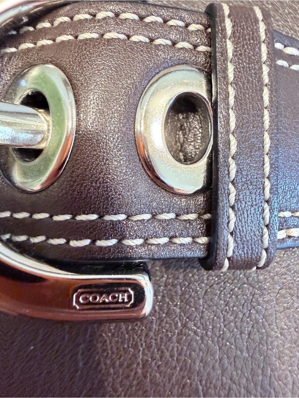 Vintage Coach Hamptons Soho Buckle Compact Wallet, mint condition! - Picture 2 of 8